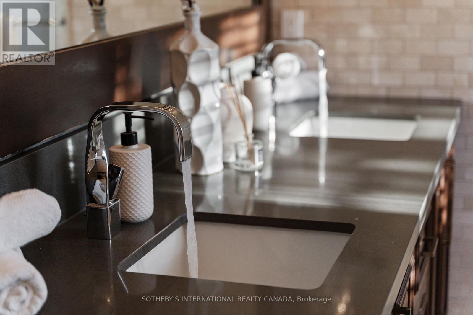 1939 CALGARY COURT, Mississauga (Lorne Park), Ontario, L5H4J1 — Photo 28