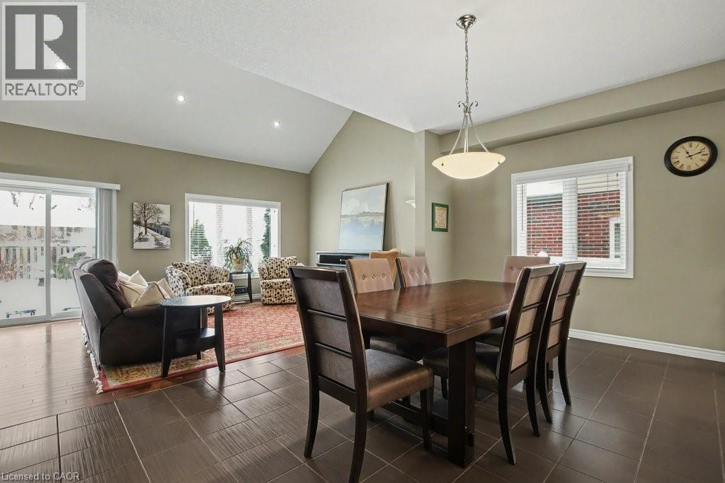 36 FREURE Drive, Cambridge, Ontario, N1S0A2 — Photo 13