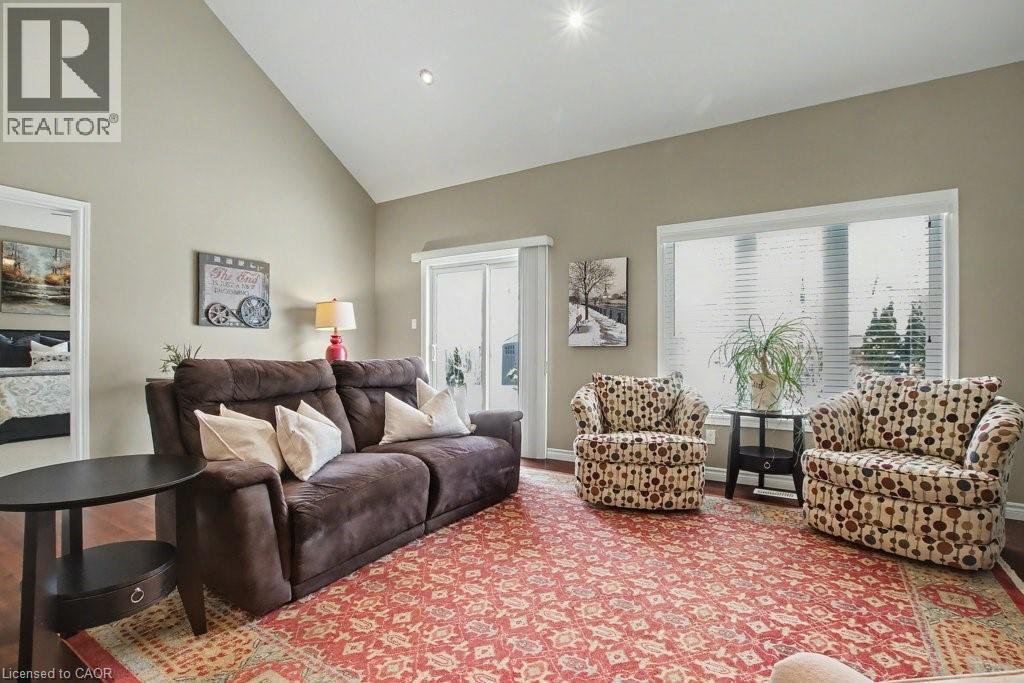 36 FREURE Drive, Cambridge, Ontario, N1S0A2 — Photo 16