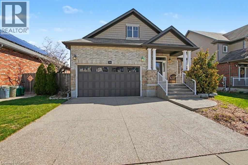 36 FREURE Drive, Cambridge, Ontario, N1S0A2 — Photo 2