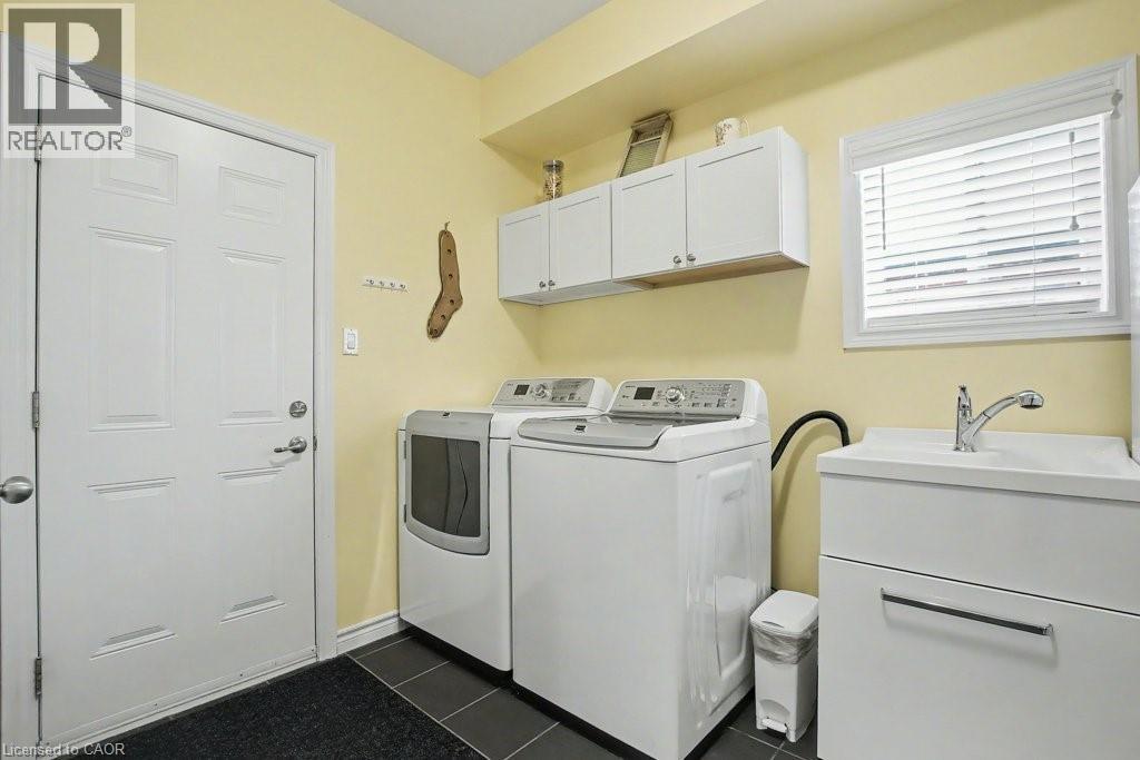 36 FREURE Drive, Cambridge, Ontario, N1S0A2 — Photo 26