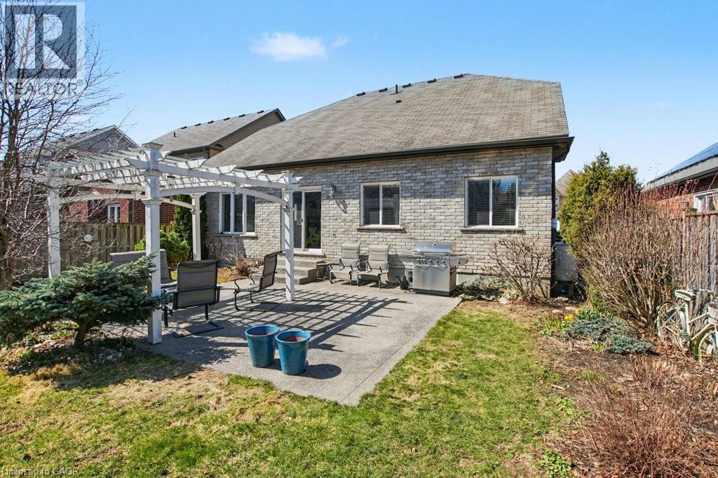 36 FREURE Drive, Cambridge, Ontario, N1S0A2 — Photo 45