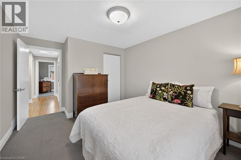 2387 MARYVALE Court, Burlington, Ontario, L7P2P1 — Photo 24