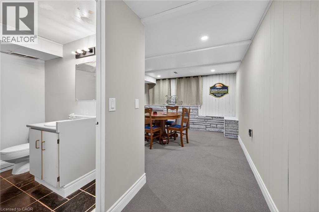 2387 MARYVALE Court, Burlington, Ontario, L7P2P1 — Photo 31