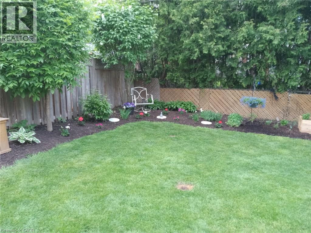 2387 MARYVALE Court, Burlington, Ontario, L7P2P1 — Photo 38