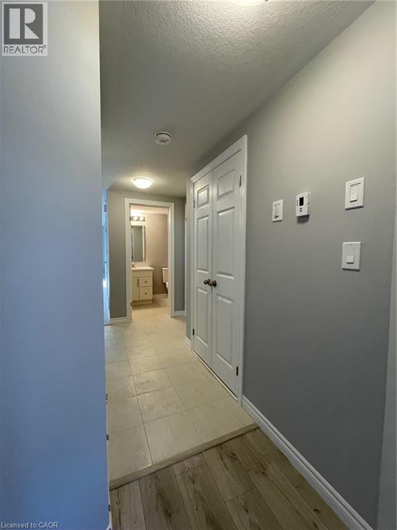 84 WHEAT Lane, Kitchener, Ontario, N2R0R6 — Photo 12