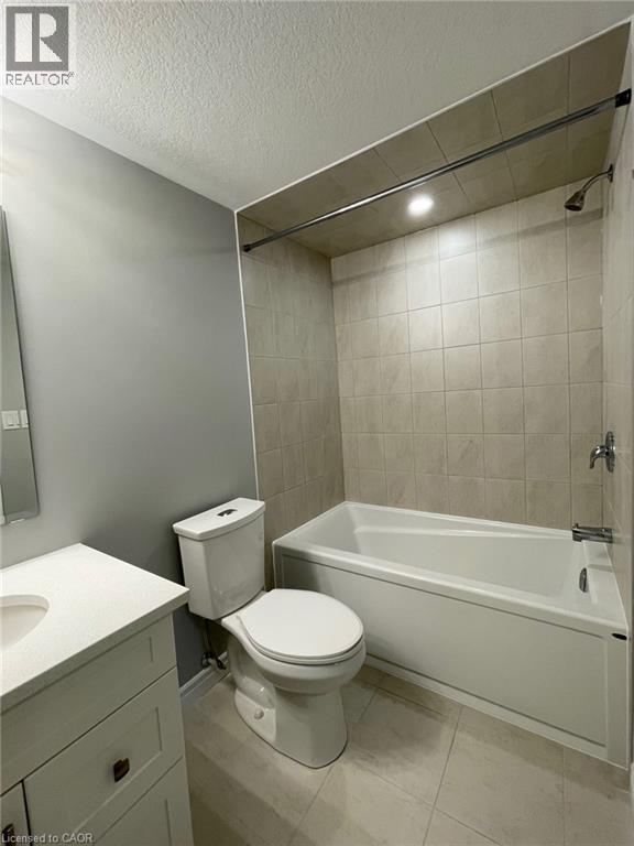 84 WHEAT Lane, Kitchener, Ontario, N2R0R6 — Photo 14