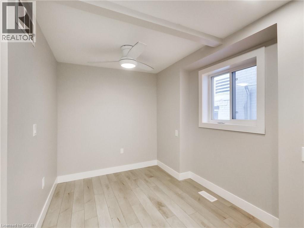 229 PARKDALE Avenue N, Hamilton, Ontario, L8H5X4 — Photo 27