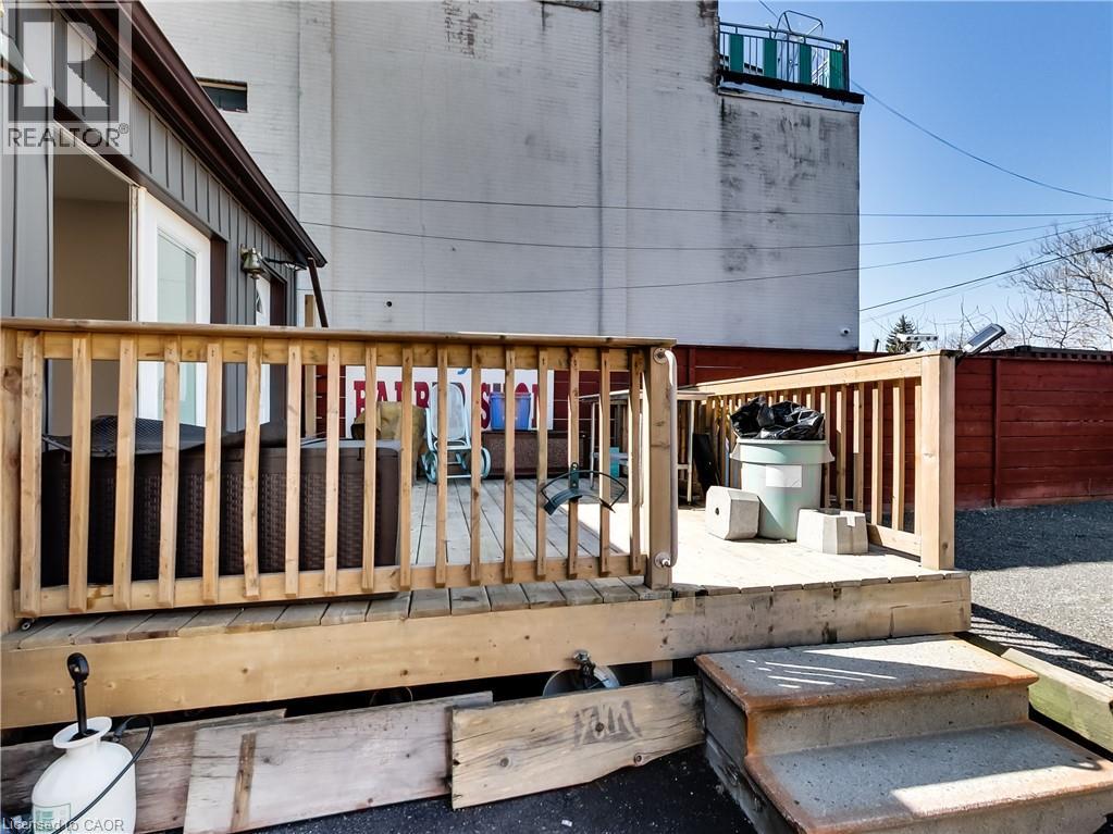 229 PARKDALE Avenue N, Hamilton, Ontario, L8H5X4 — Photo 42