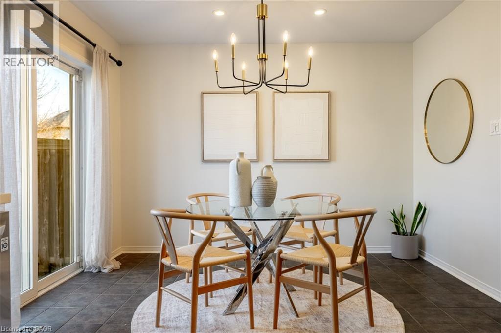 53 DILLS Crescent, Milton, Ontario, L9T5P2 — Photo 10