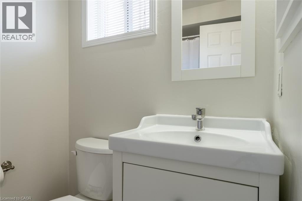 53 DILLS Crescent, Milton, Ontario, L9T5P2 — Photo 19