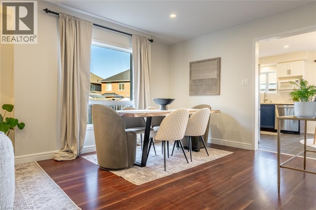 53 DILLS Crescent, Milton, Ontario, L9T5P2 — Photo 6