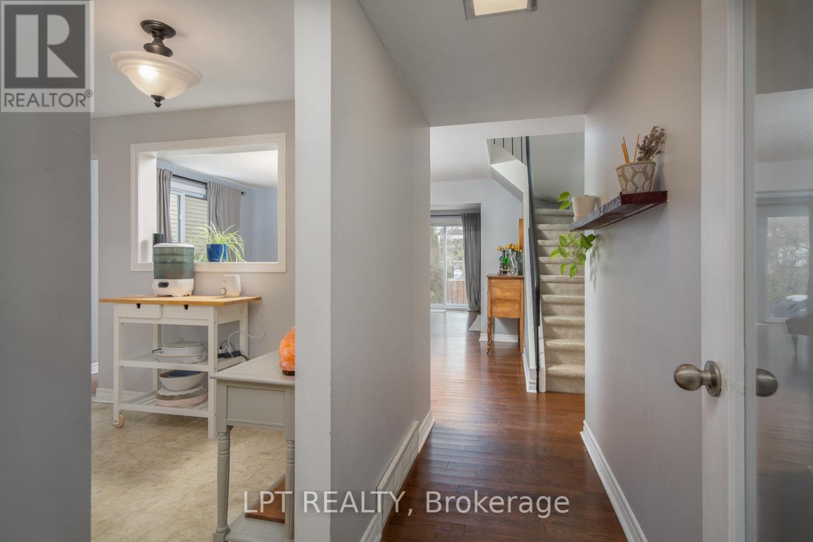 7 FABLE STREET, Ottawa, Ontario, K2J2C9 — Photo 3