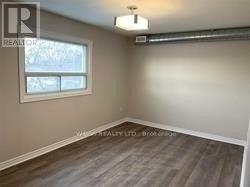UPPER - 330 MARLEE AVENUE, Toronto (Yorkdale-Glen Park), Ontario, M6B3H8 — Photo 6
