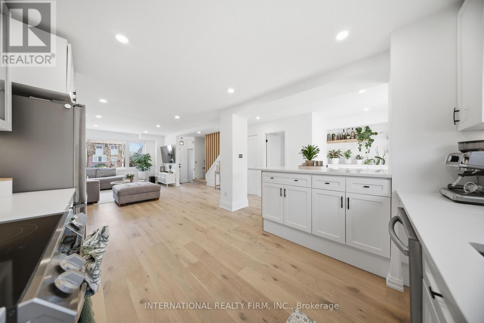 28 DEBBY CRESCENT, Brantford, Ontario, N3R7A4 — Photo 10