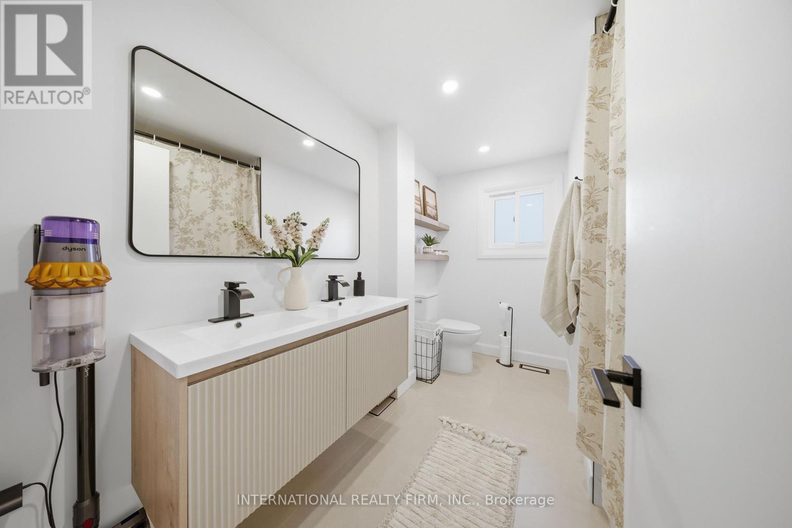 28 DEBBY CRESCENT, Brantford, Ontario, N3R7A4 — Photo 17