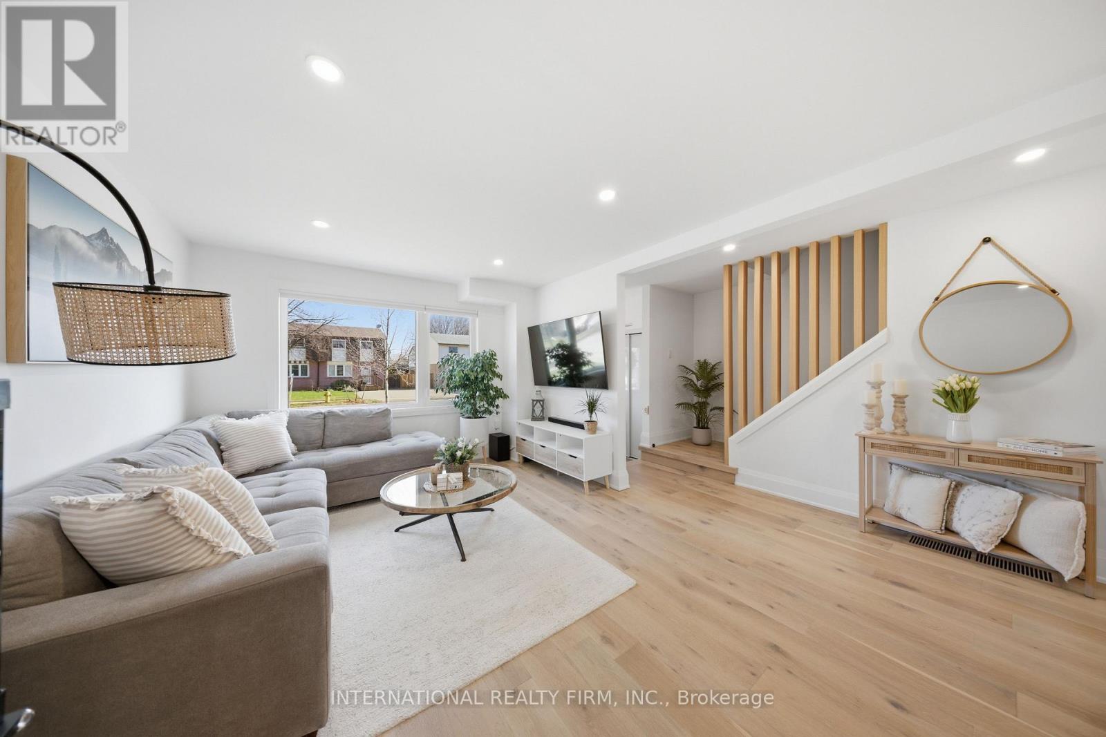 28 DEBBY CRESCENT, Brantford, Ontario, N3R7A4 — Photo 6