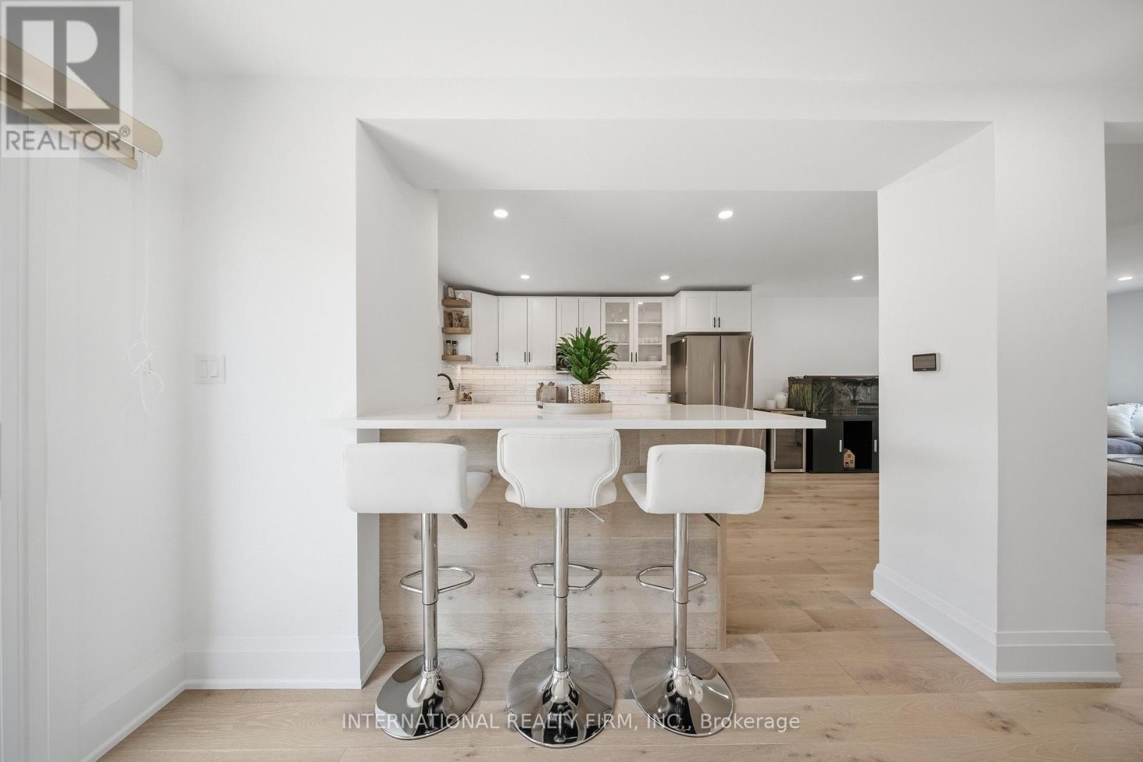 28 DEBBY CRESCENT, Brantford, Ontario, N3R7A4 — Photo 8