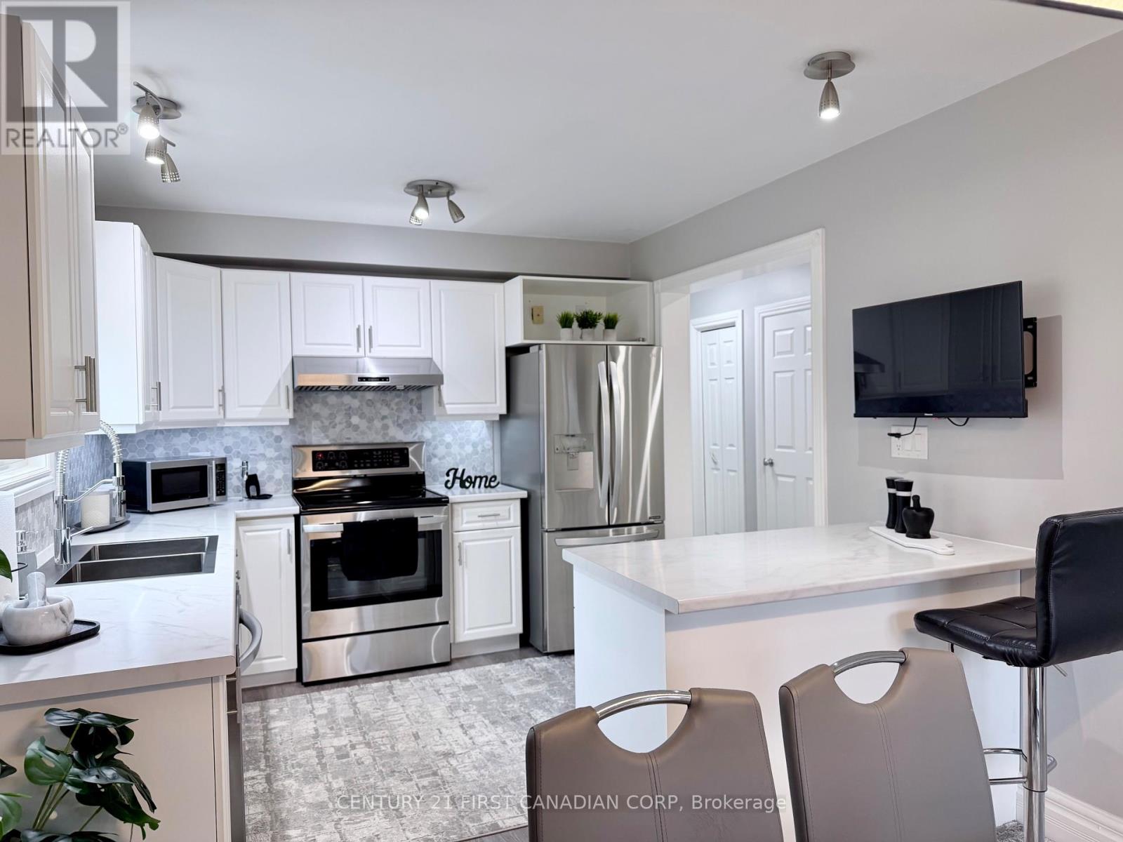 9 BARRETT CRESCENT, St. Thomas, Ontario, N5R6M1 — Photo 7