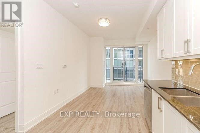 1603 - 9608 YONGE STREET, Richmond Hill (North Richvale), Ontario, L4C0X4 — Photo 12