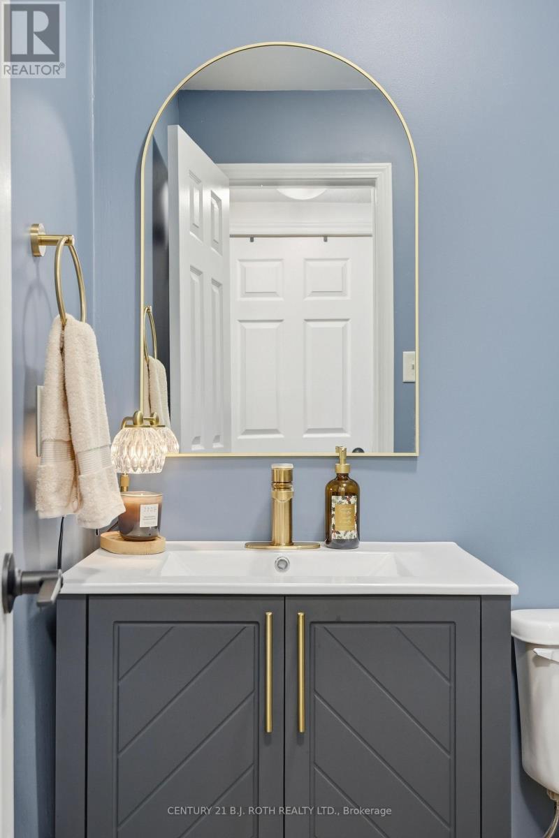 387 FERNDALE DRIVE S, Barrie (Ardagh), Ontario, L4N0M1 — Photo 9