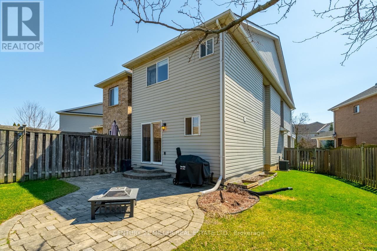 53 DILLS CRESCENT, Milton (DE Dempsey), Ontario, L9T5P2 — Photo 24