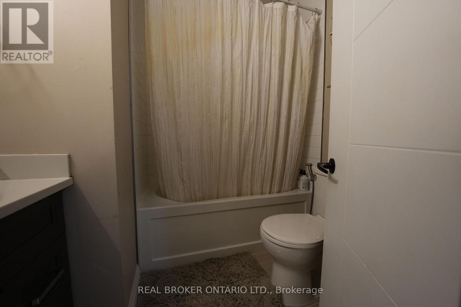 8 RALGREEN CRESCENT, Kitchener, Ontario, N2M1T9 — Photo 14