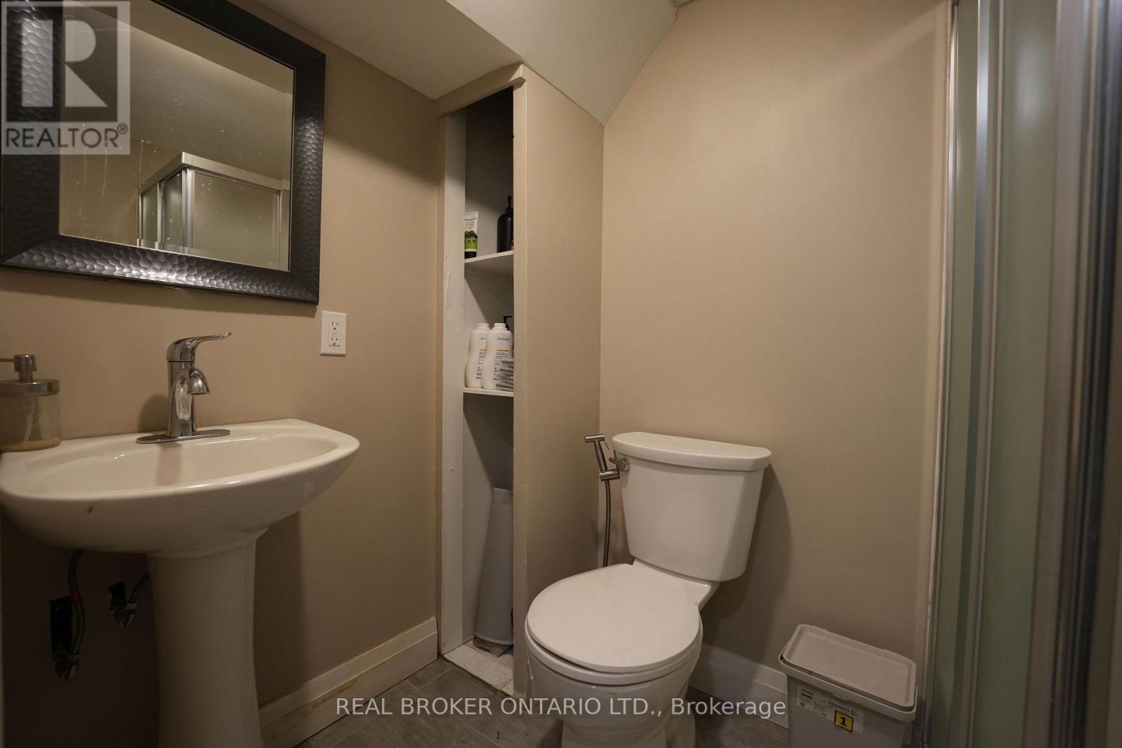 8 RALGREEN CRESCENT, Kitchener, Ontario, N2M1T9 — Photo 21