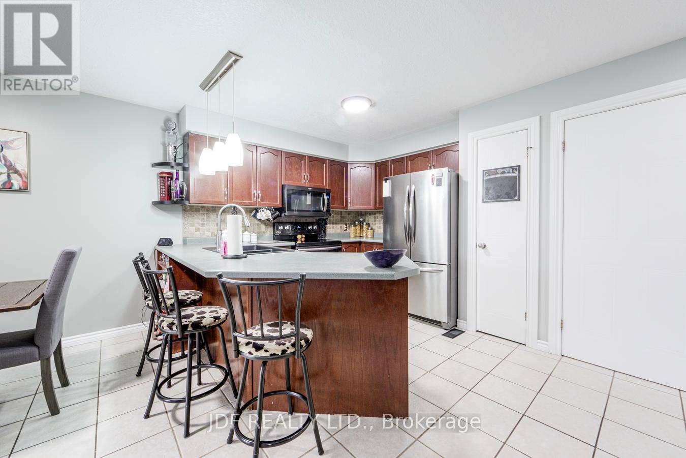 80 AMANDA WALK, Cambridge, Ontario, N3C4K7 — Photo 11