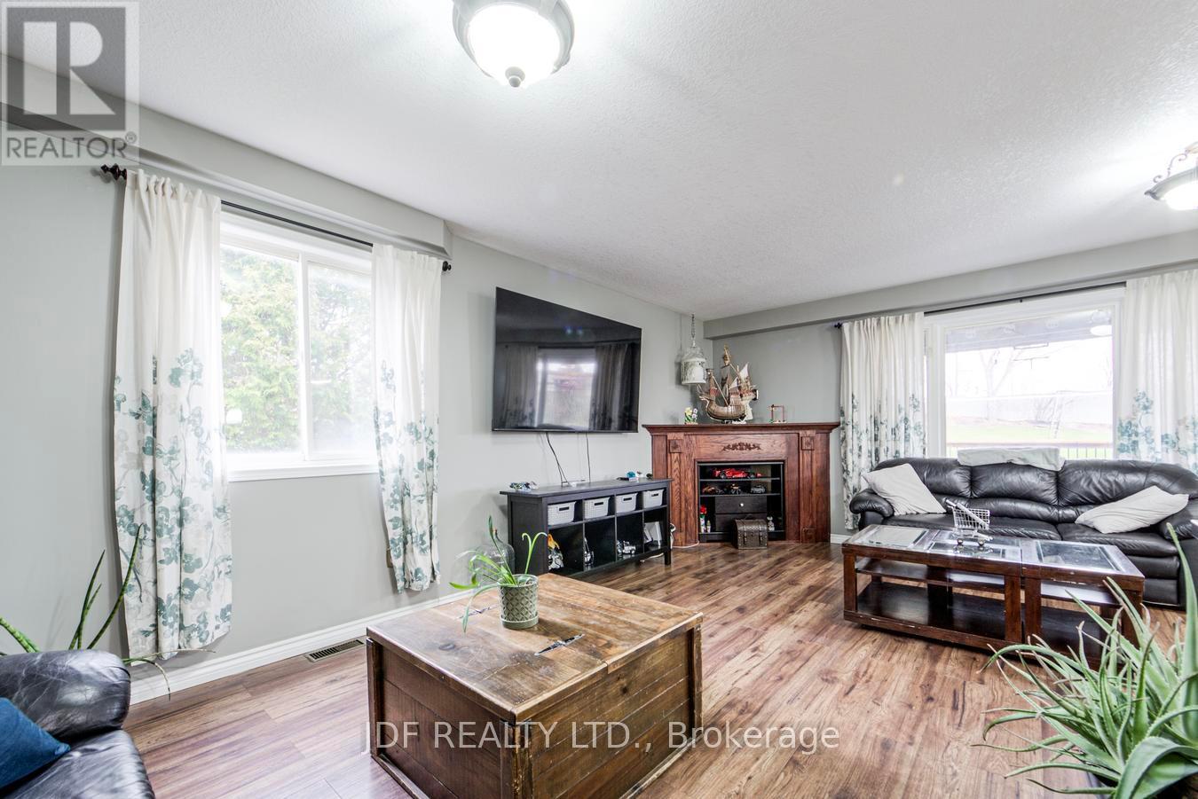 80 AMANDA WALK, Cambridge, Ontario, N3C4K7 — Photo 18