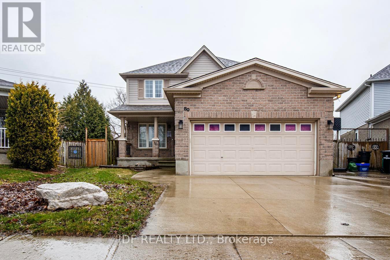 80 AMANDA WALK, Cambridge, Ontario, N3C4K7 — Photo 2