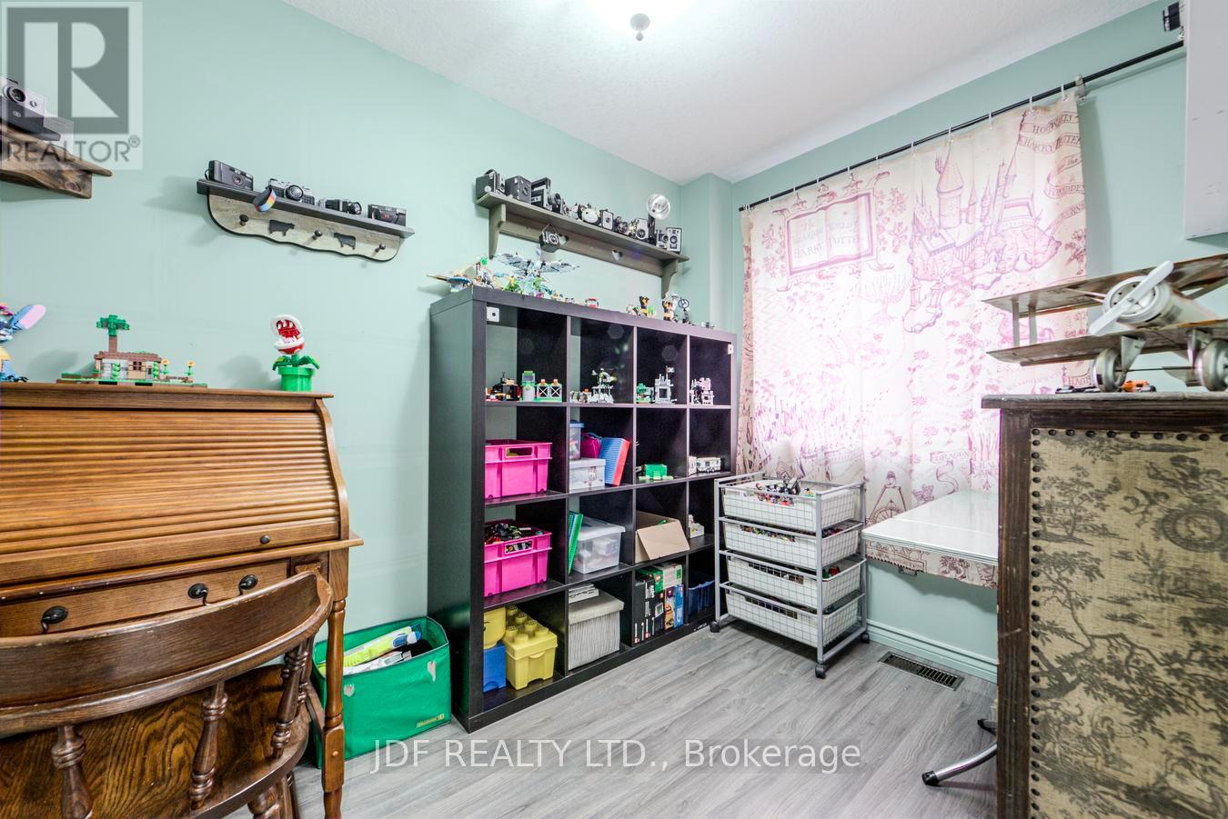 80 AMANDA WALK, Cambridge, Ontario, N3C4K7 — Photo 20