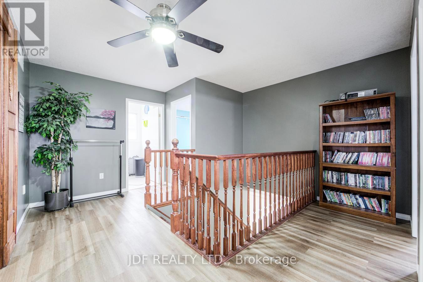 80 AMANDA WALK, Cambridge, Ontario, N3C4K7 — Photo 23