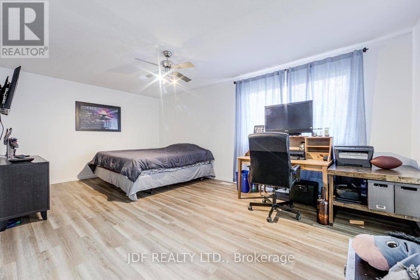 80 AMANDA WALK, Cambridge, Ontario, N3C4K7 — Photo 25