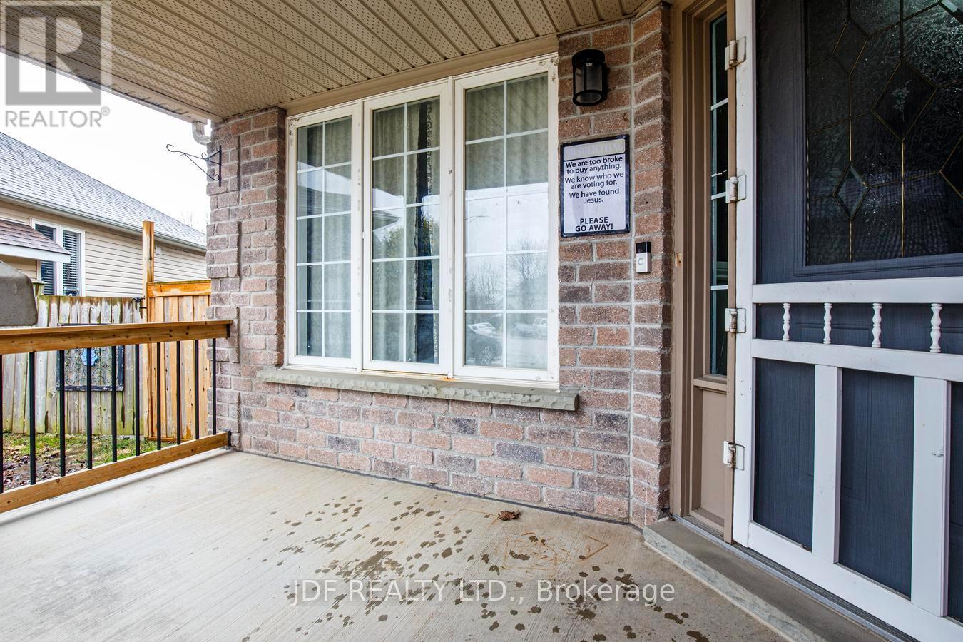 80 AMANDA WALK, Cambridge, Ontario, N3C4K7 — Photo 4
