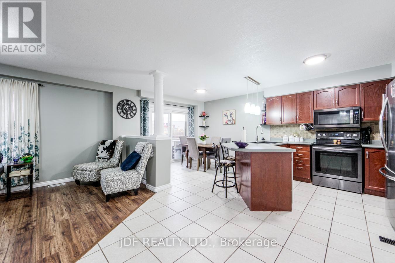 80 AMANDA WALK, Cambridge, Ontario, N3C4K7 — Photo 8