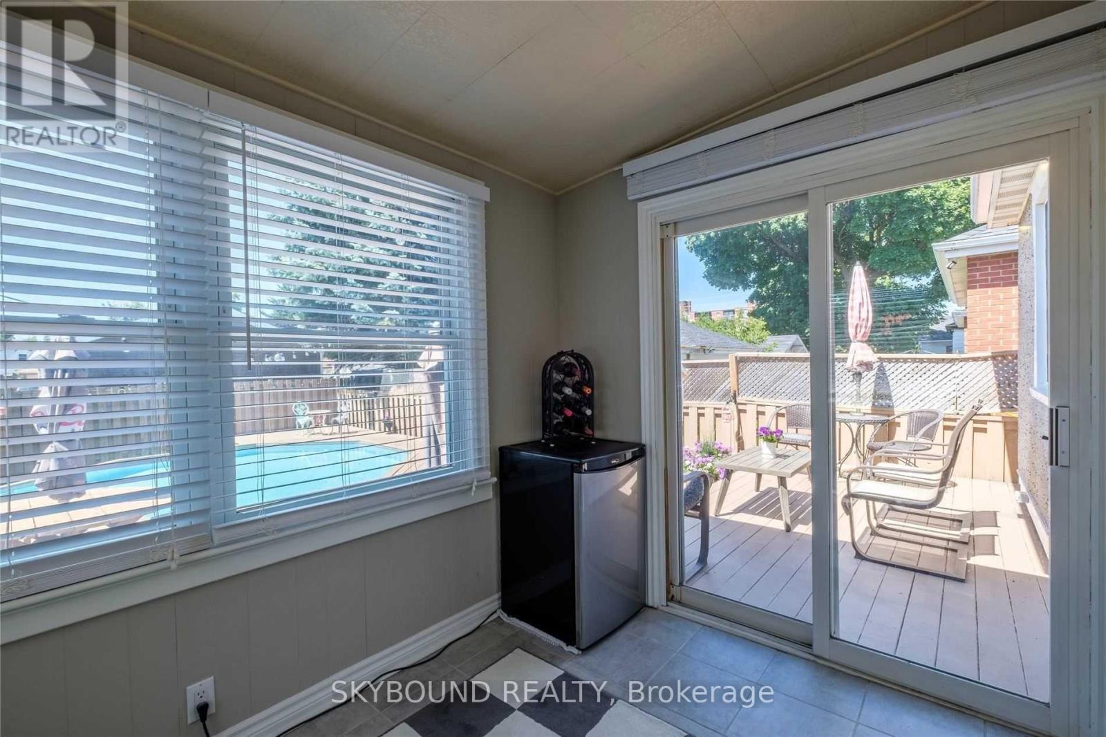 28 EAST 39TH STREET, Hamilton (Raleigh), Ontario, L8V4H1 — Photo 12