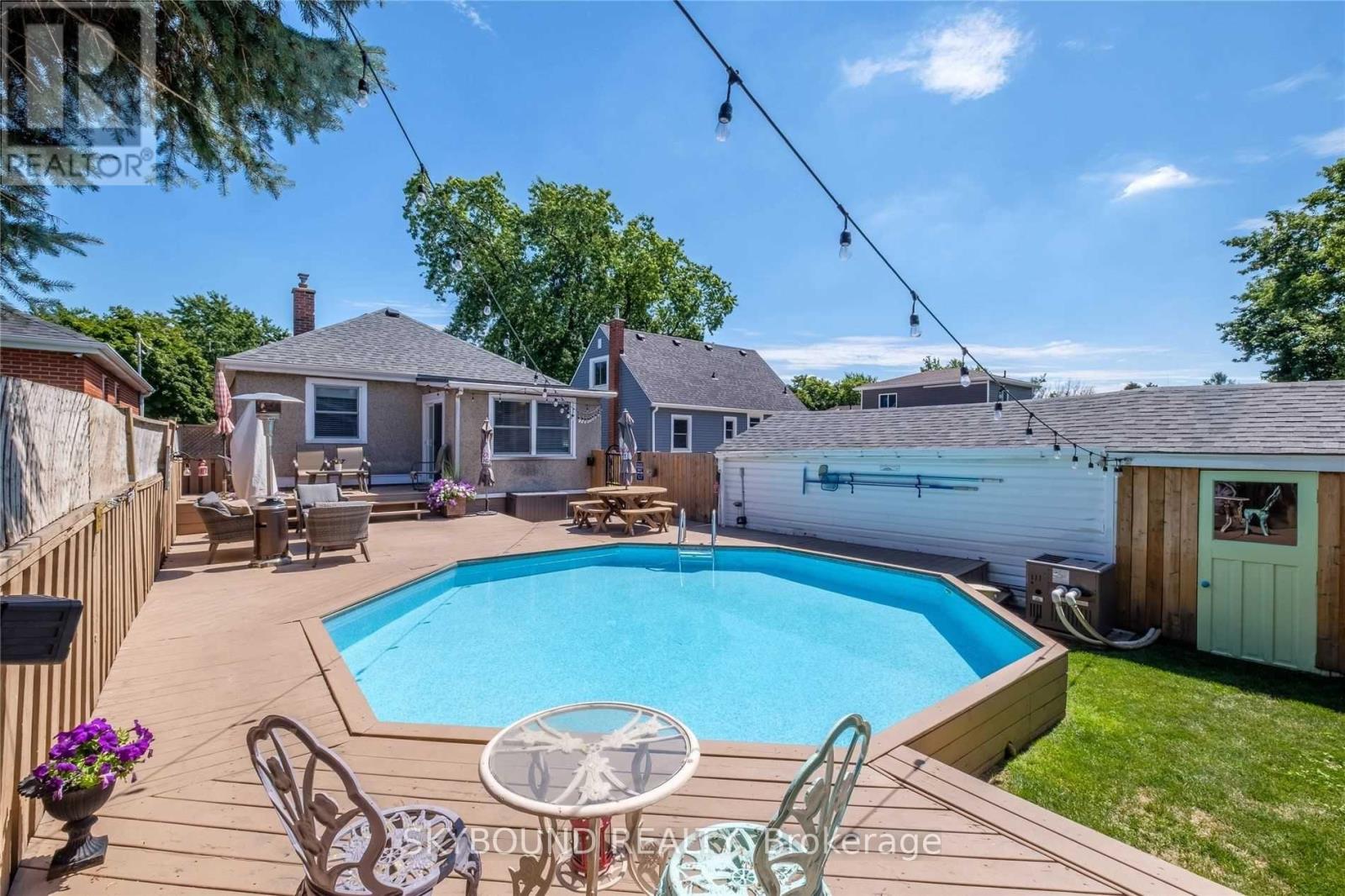 28 EAST 39TH STREET, Hamilton (Raleigh), Ontario, L8V4H1 — Photo 23