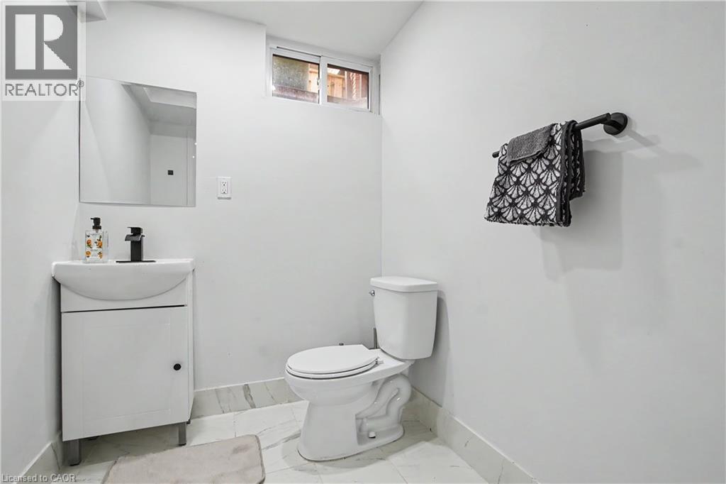 1190 UPPER OTTAWA Street Unit# 15, Hamilton, Ontario, L8W1T8 — Photo 3