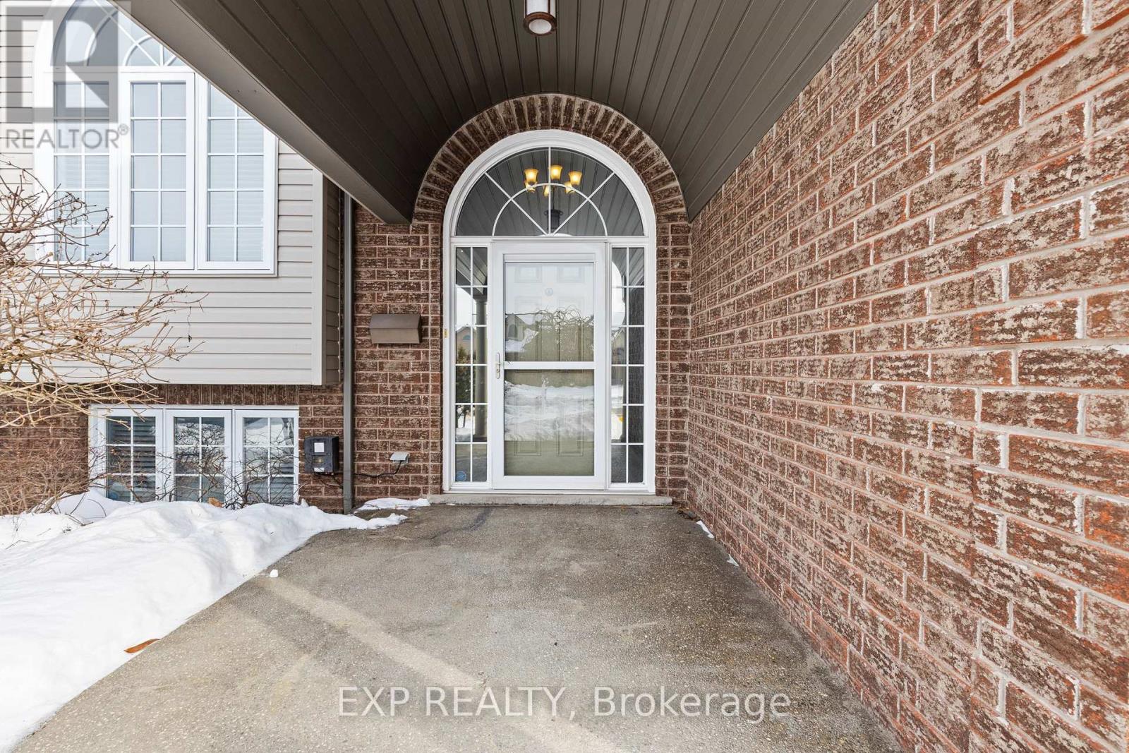 6296 PARKSIDE ROAD, Niagara Falls (Forestview), Ontario, L2H0B2 — Photo 7