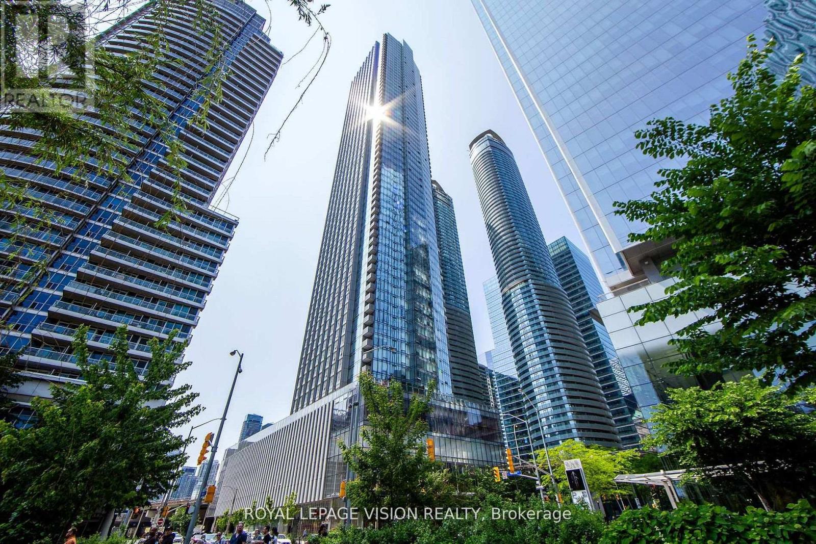 5813 - 10 YORK STREET, Toronto (Waterfront Communities), Ontario, M5J0E1 — Photo 27