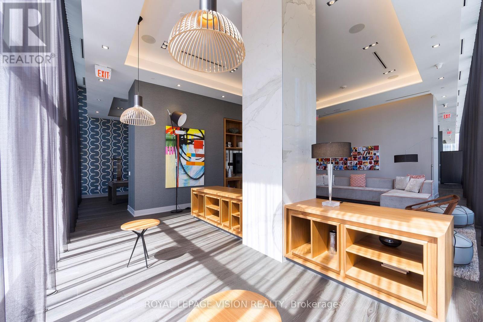 5813 - 10 YORK STREET, Toronto (Waterfront Communities), Ontario, M5J0E1 — Photo 7