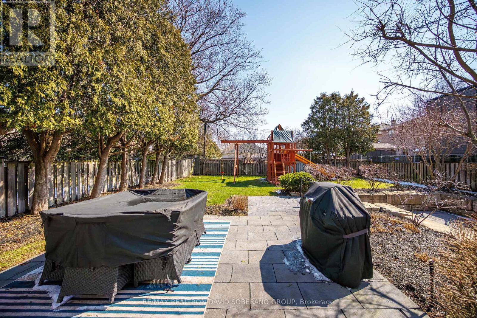 3 DUNSMORE GARDENS, Toronto (Clanton Park), Ontario, M3H3M1 — Photo 19