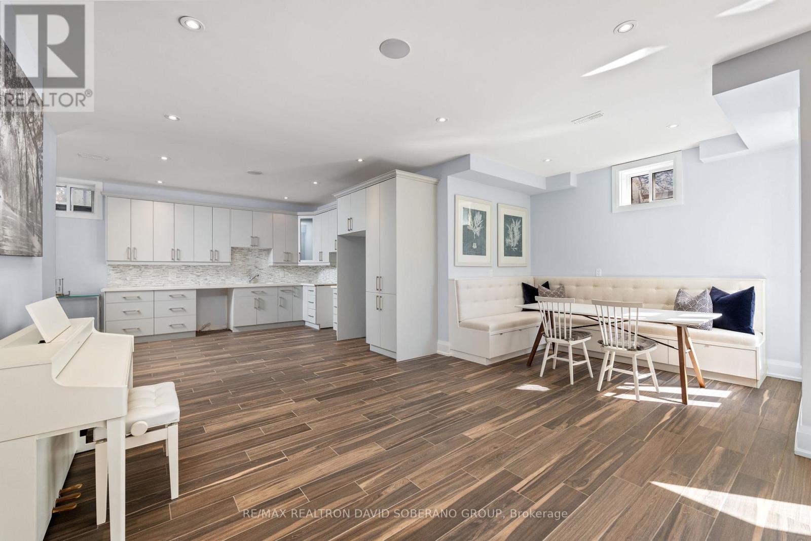 3 DUNSMORE GARDENS, Toronto (Clanton Park), Ontario, M3H3M1 — Photo 22