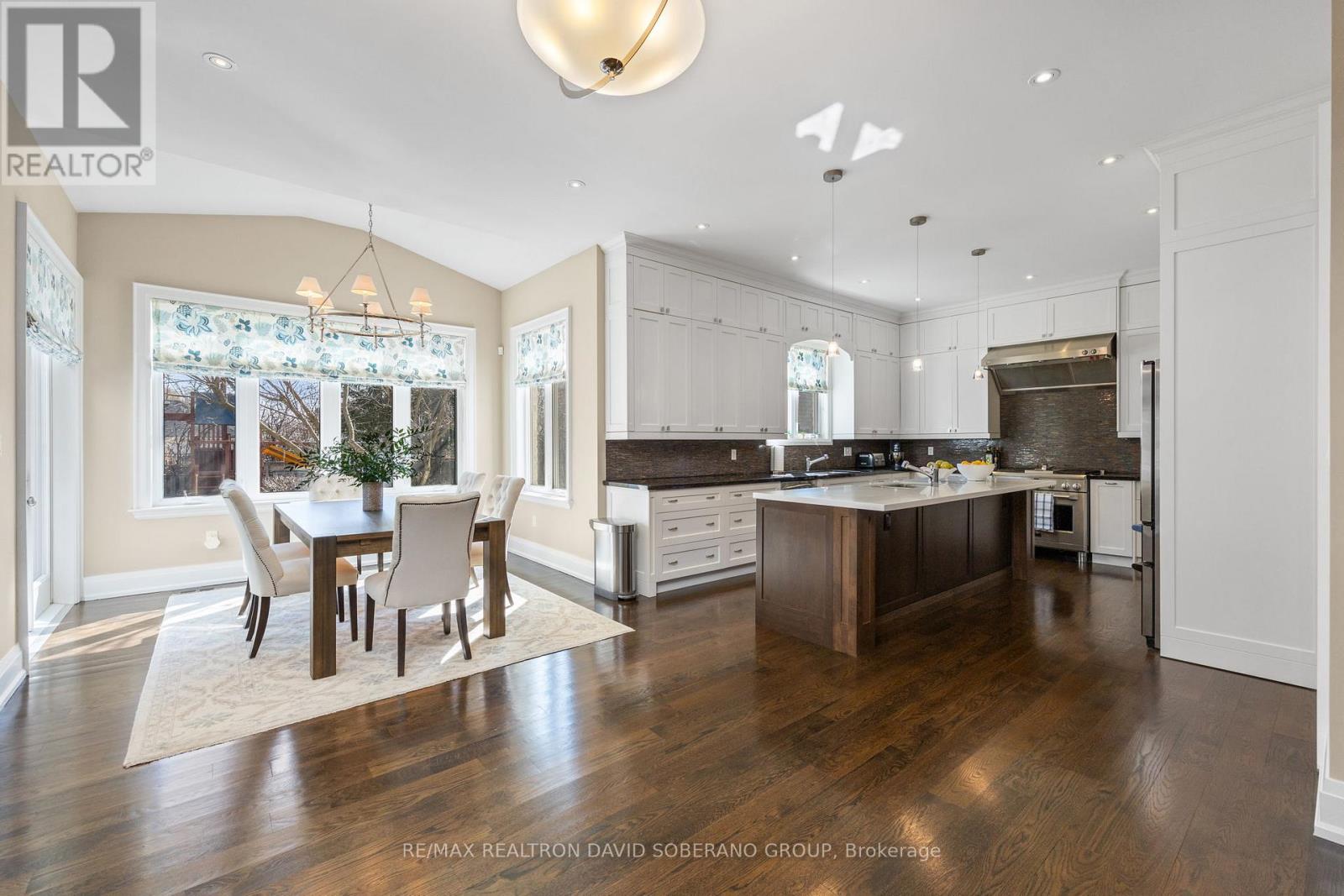 3 DUNSMORE GARDENS, Toronto (Clanton Park), Ontario, M3H3M1 — Photo 24