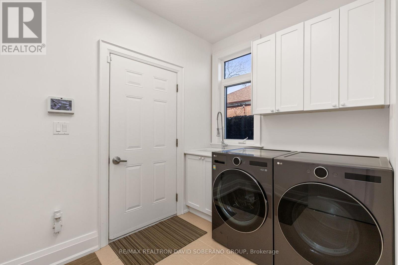 3 DUNSMORE GARDENS, Toronto (Clanton Park), Ontario, M3H3M1 — Photo 26