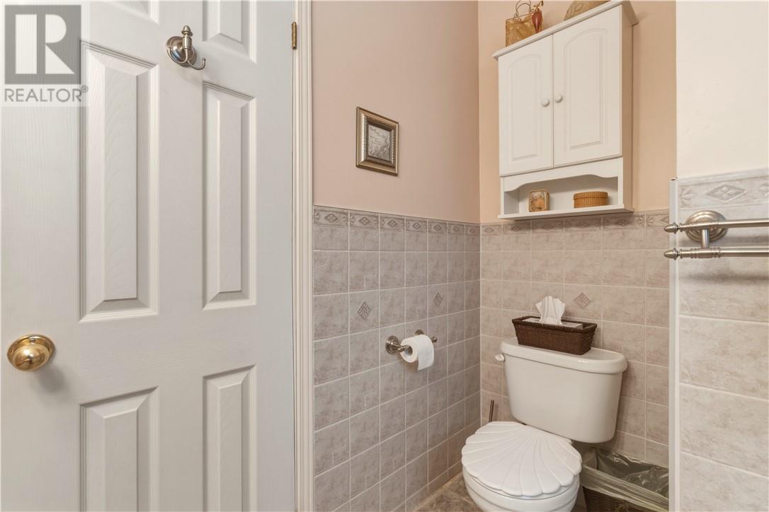 24 Vaillancourt Crescent, Chelmsford, Ontario, P0M1L0 — Photo 12