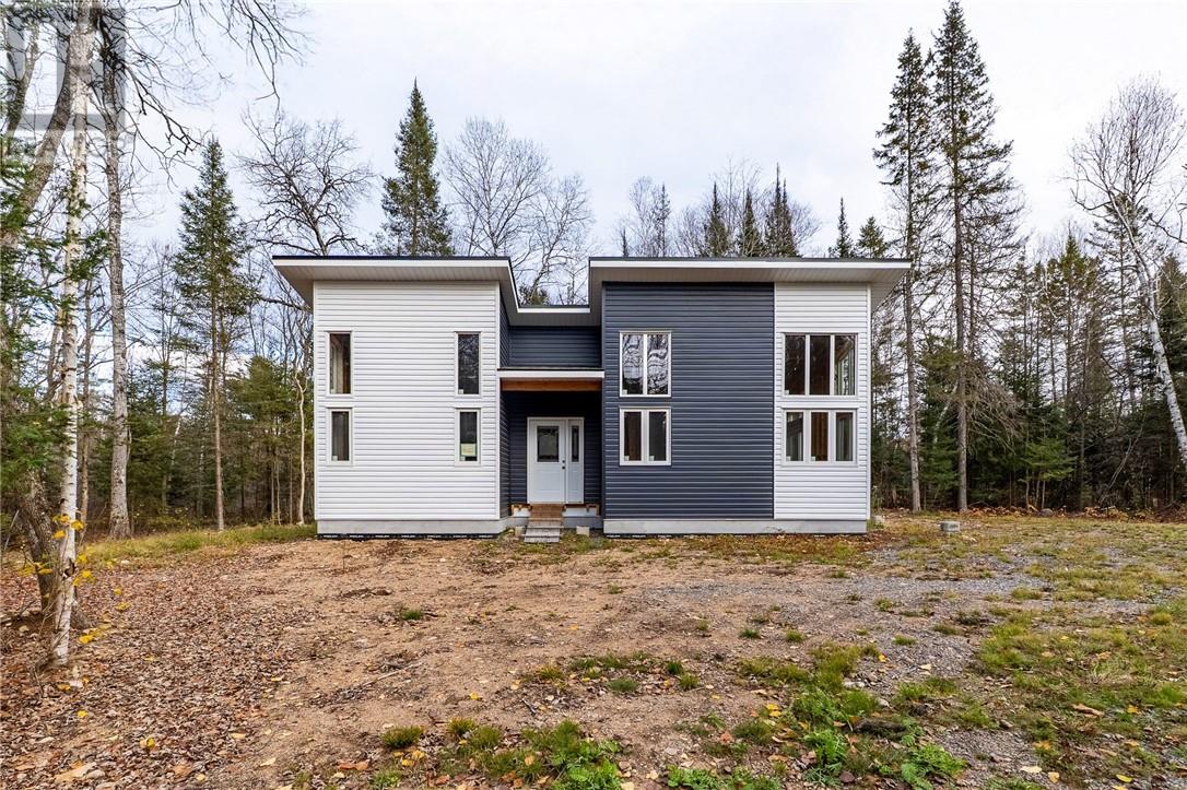 30 Shields Point Road, Bonfield, Ontario, P0H2E0 — Photo 2