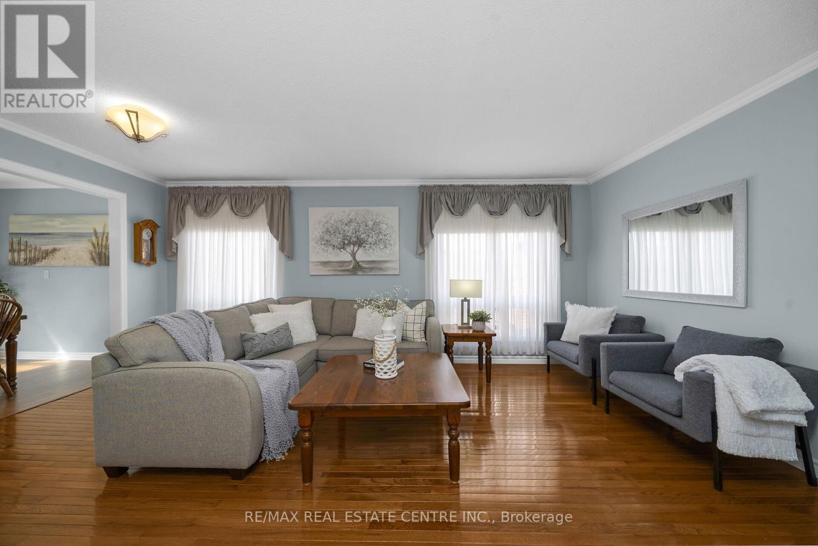 466 VANIER DRIVE, Milton (BM Bronte Meadows), Ontario, L9T4T4 — Photo 3