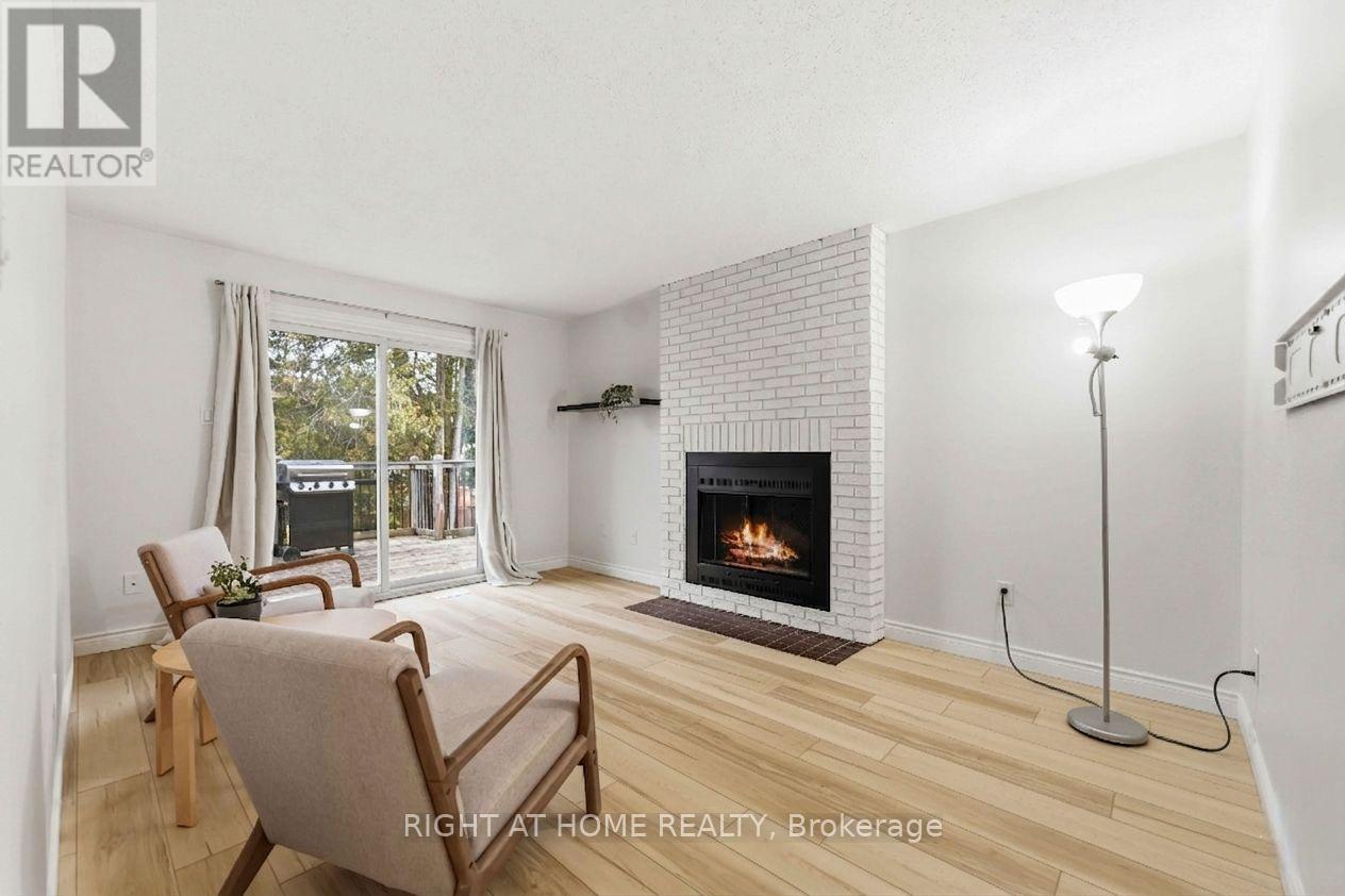 27 MCCLURE CRESCENT, Ottawa, Ontario, K2L2H1 — Photo 10